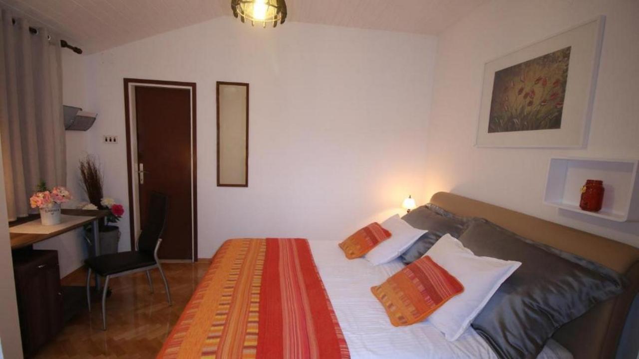 Villa Renipol Adults Only Сутиван Экстерьер фото