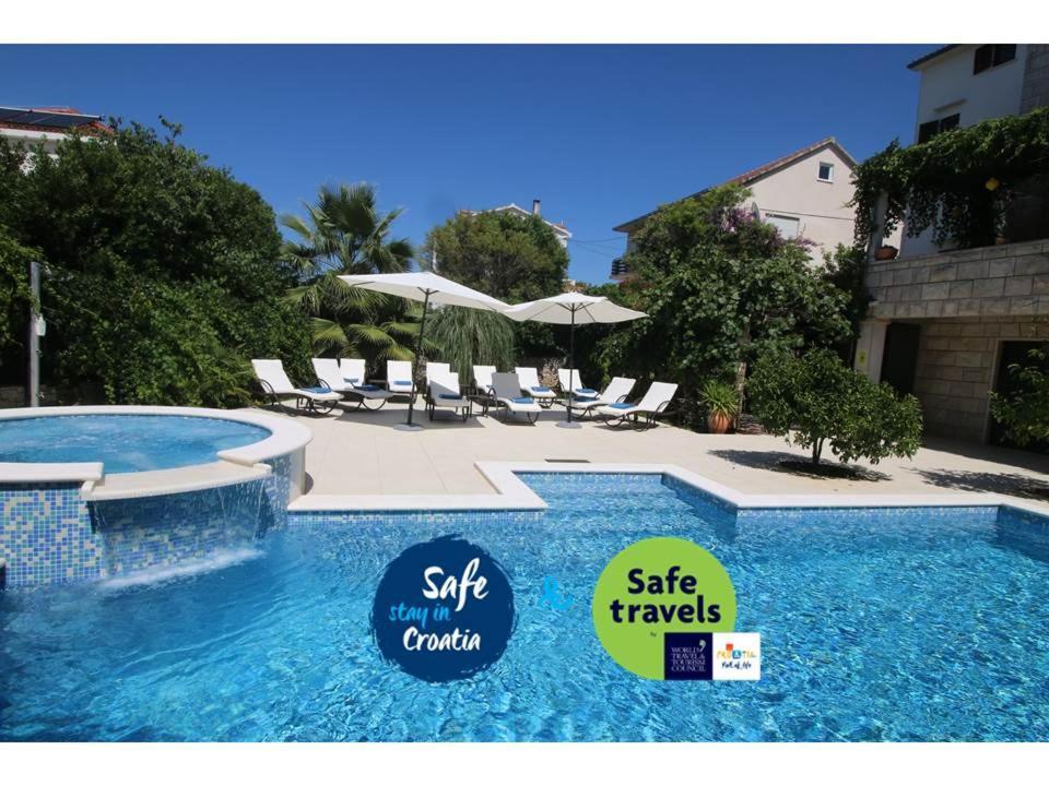 Villa Renipol Adults Only Сутиван Экстерьер фото